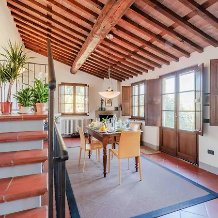 Villa Debby